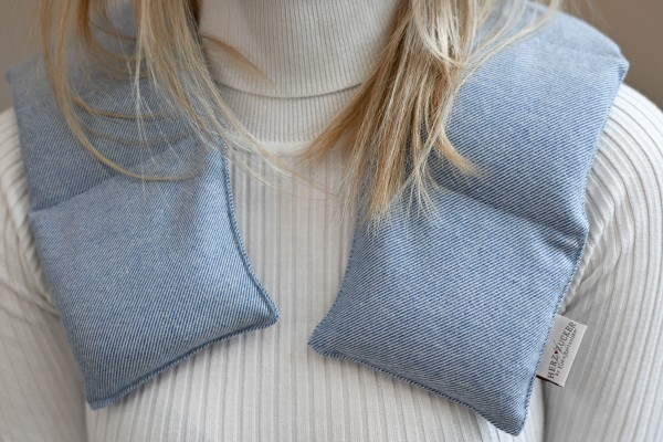 Flanell Schulterkissen mit Kirschkernfüllung