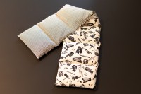 7-Kammerkissen mit Kirschkernfüllung-Black & White Kollektion 7-Kammerkissen mit Kirschkernfüllung-Black & White Kollektion